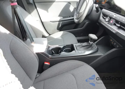 2025 Kia K4 Lxs из США, поврежденный, VIN 3KPFT4DE9SE010261